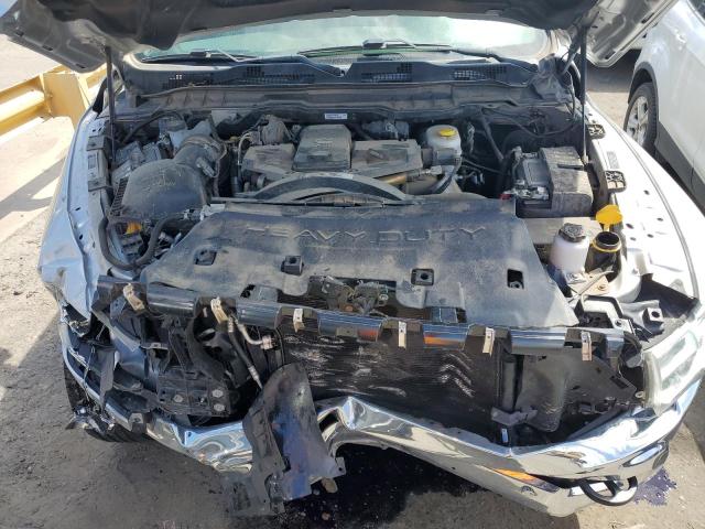 3C6UR5DL8JG428024 - 2018 RAM 2500 SLT ვერცხლისფერი ფოტო 11