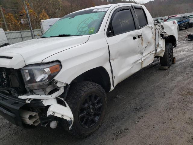 5TFUY5F17LX939195 - 2020 TOYOTA TUNDRA DOUBLE CAB SR/SR5 WHITE photo 9