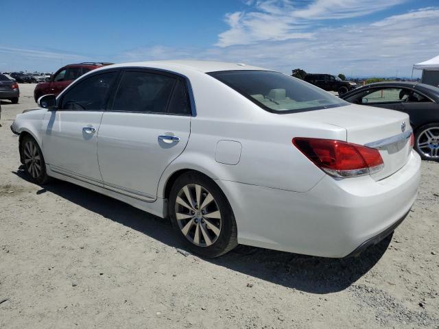 4T1BK3DB9BU392287 - 2011 TOYOTA AVALON BASE WHITE photo 2