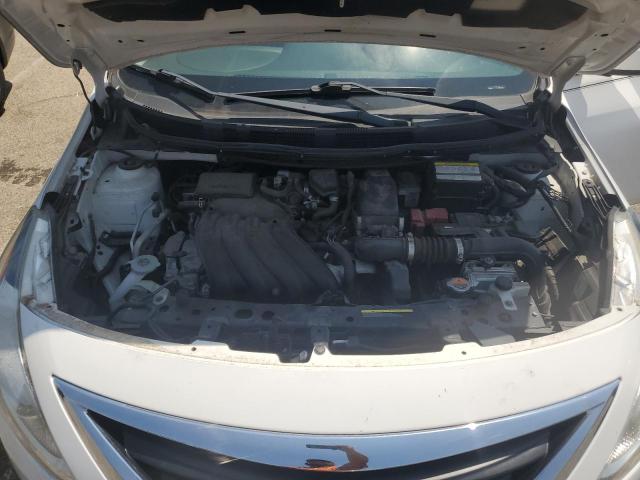 3N1CN7AP9JL801844 - 2018 NISSAN VERSA S WHITE photo 11