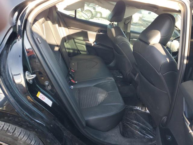 4T1B11HK5JU554822 - 2018 TOYOTA CAMRY L 黑色 照片 17