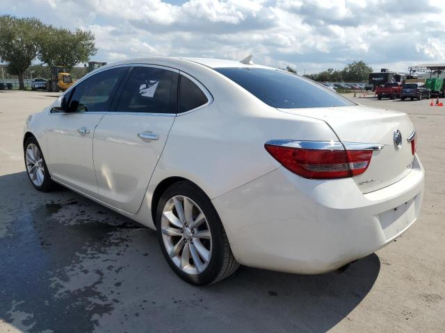 1G4PP5SK9C4136576 - 2012 BUICK VERANO WHITE photo 3