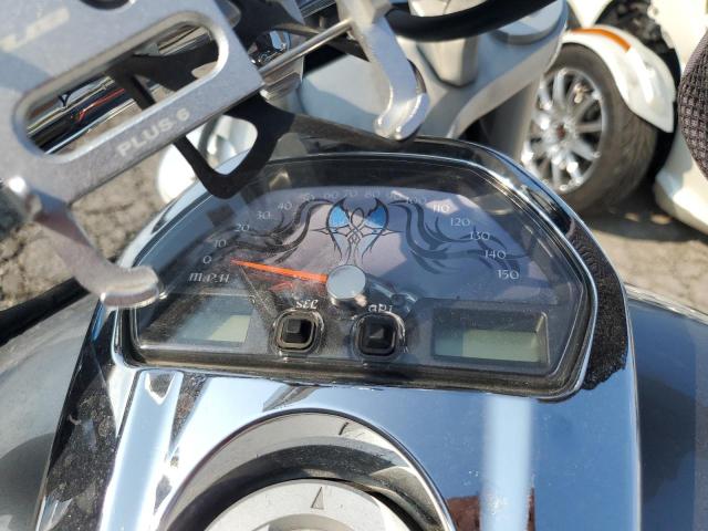 JS1VY53A282100336 - 2008 SUZUKI VZR1800 GRAY photo 7