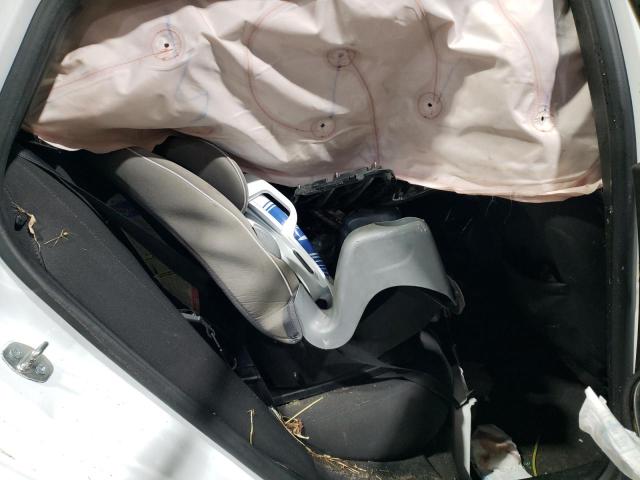 1G1ZD5ST4KF161475 - 2019 CHEVROLET MALIBU LT Weiß Foto 19