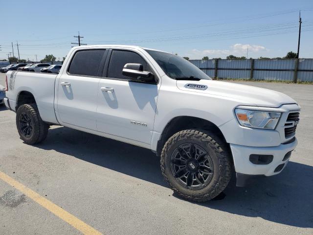 1C6SRFMT6KN622511 - 2019 RAM 1500 BIG HORN/LONE STAR WHITE photo 4