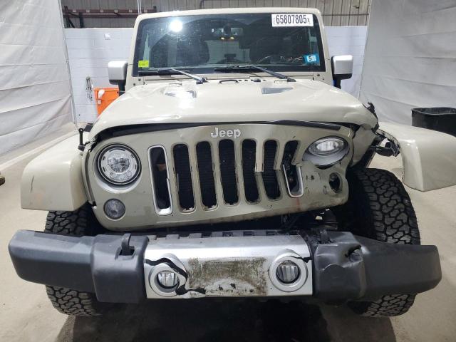 1C4HJWEG1HL640303 - 2017 JEEP WRANGLER U SAHARA TAN photo 5