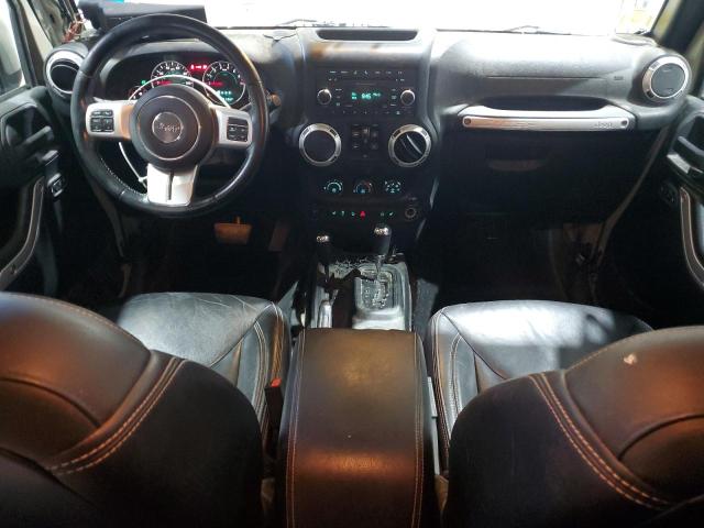 1C4HJWEG1HL640303 - 2017 JEEP WRANGLER U SAHARA TAN photo 8