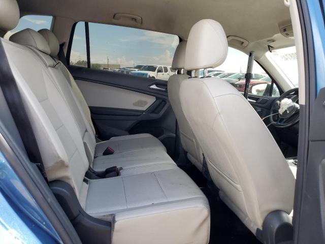 3VV3B7AX2JM013179 - 2018 VOLKSWAGEN TIGUAN SE Azul foto 10