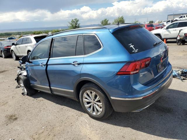3VV3B7AX2JM013179 - 2018 VOLKSWAGEN TIGUAN SE Azul foto 2