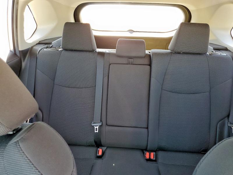 2T3H1RFVXMC164947 - 2021 TOYOTA RAV4 LE SILVER photo 10