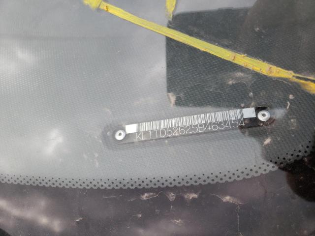 KL1TD52625B463454 - 2005 CHEVROLET AVEO BASE BURGUNDY photo 12