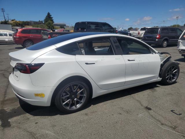 5YJ3E1EB9NF174673 - 2022 TESLA MODEL 3 Ağ foto 3