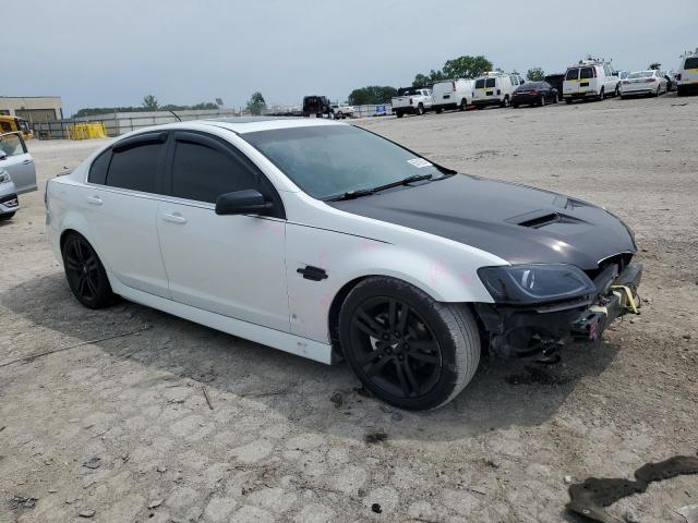 6G2ER57728L137115 - 2008 PONTIAC G8 WHITE photo 4