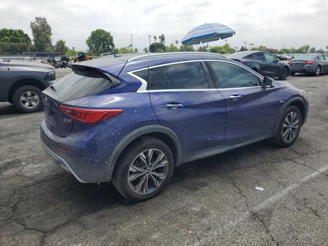 SJKCH5CR6JA054151 - 2018 INFINITI QX30 BASE BLUE photo 3