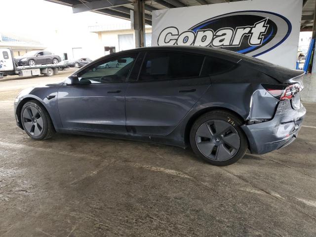 5YJ3E1EA1PF640400 - 2023 TESLA MODEL 3 GRAY photo 2