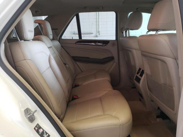 4JGDA5HB2CA017149 - 2012 MERCEDES-BENZ ML 350 4MATIC WHITE photo 11