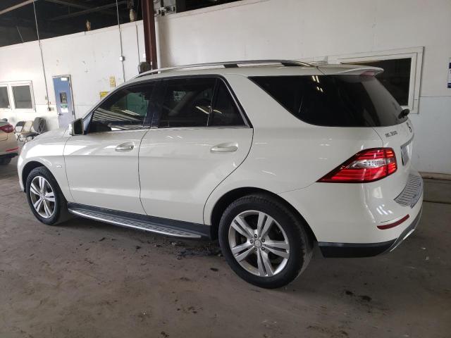 4JGDA5HB2CA017149 - 2012 MERCEDES-BENZ ML 350 4MATIC WHITE photo 2