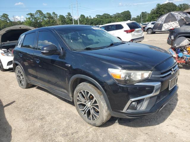 JA4AP3AW2JU013695 - 2018 MITSUBISHI OUTLANDER ES Czarny zdjęcie 4