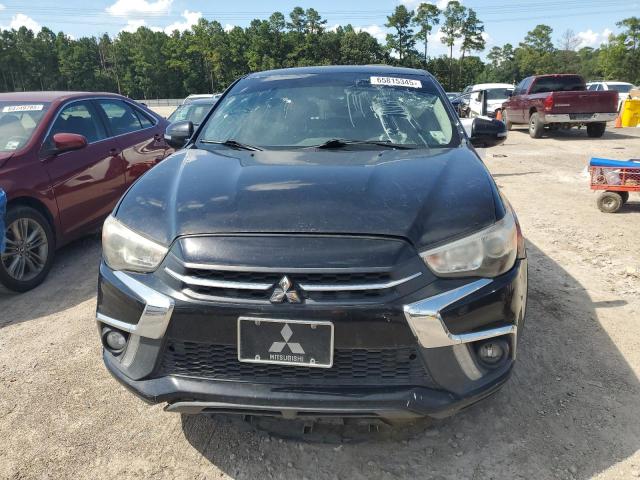 JA4AP3AW2JU013695 - 2018 MITSUBISHI OUTLANDER ES Czarny zdjęcie 5