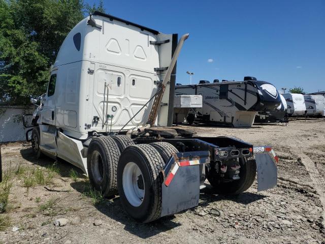 3AKJHHFGXLSLP4471 - 2020 FRHT CASCADIA 126 WHITE photo 3