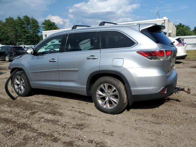 5TDJKRFH0FS092829 - 2015 TOYOTA HIGHLANDER XLE SILVER photo 2