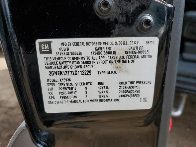 3GNEK13T72G112229 - 2002 CHEVROLET AVALANCHE K1500 BLACK photo 12