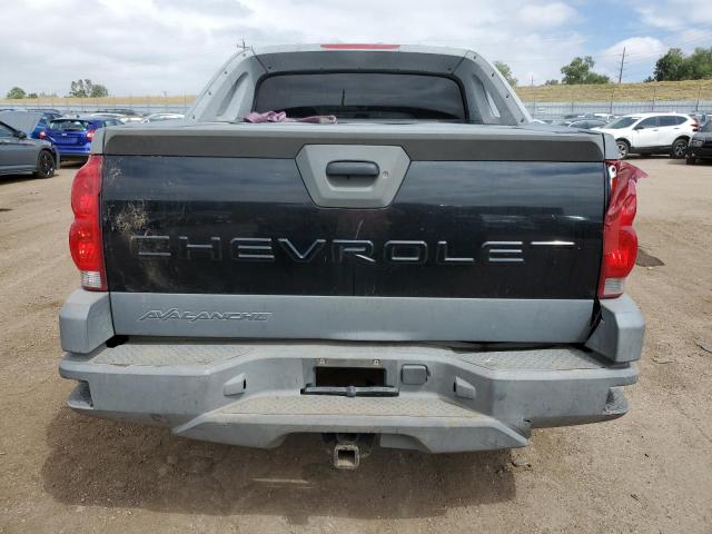 3GNEK13T72G112229 - 2002 CHEVROLET AVALANCHE K1500 BLACK photo 6