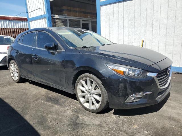 JM1BN1M37H1135308 - 2017 MAZDA 3 GRAND TOURING BLACK photo 4