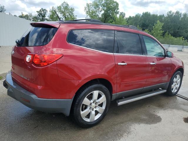 1GNKRGED8CJ193023 - 2012 CHEVROLET TRAVERSE LT Kırmızı fotoğraf 3