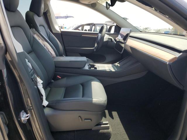 7SAYGDEDXRF163967 - 2024 TESLA MODEL Y 石墨色 照片 11