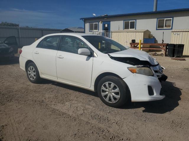 2T1BU4EE6BC689396 - 2011 TOYOTA COROLLA BASE WHITE photo 4
