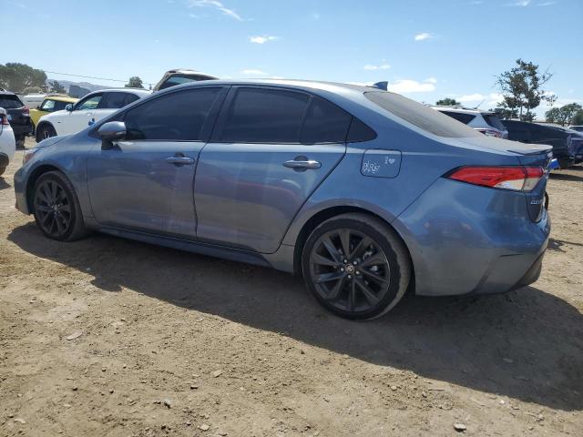 JTDBCMFE1S3080002 - 2025 TOYOTA COROLLA LE GRAY photo 2