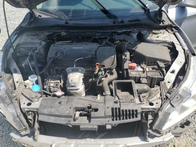1HGCR2F89HA182915 - 2017 HONDA ACCORD EXL SILVER photo 11