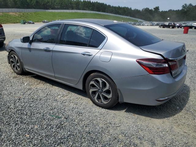 1HGCR2F89HA182915 - 2017 HONDA ACCORD EXL SILVER photo 2