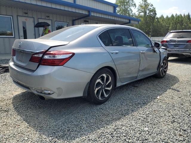 1HGCR2F89HA182915 - 2017 HONDA ACCORD EXL SILVER photo 3
