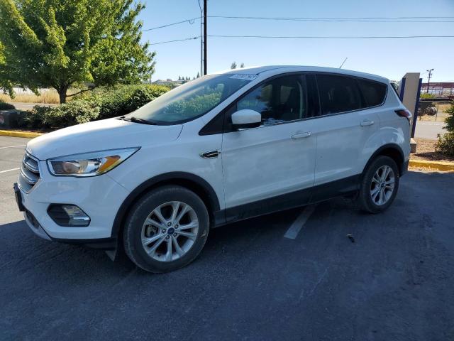 2017 FORD ESCAPE SE, 
