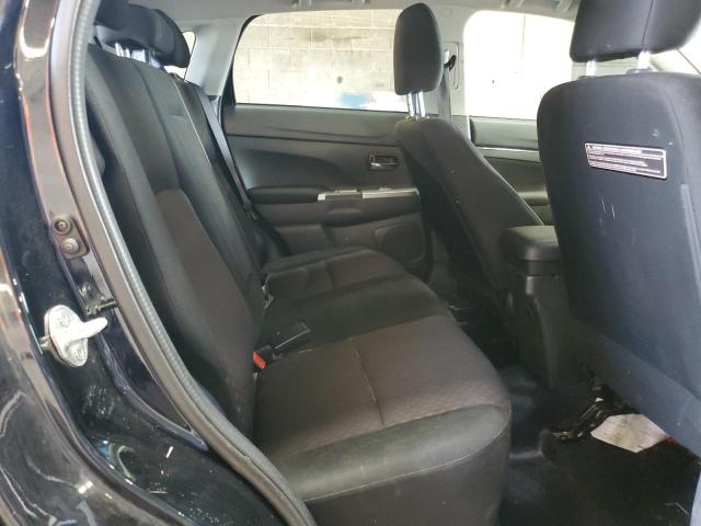 JA4AP3AU8JU005762 - 2018 MITSUBISHI OUTLANDER ES BLACK photo 10