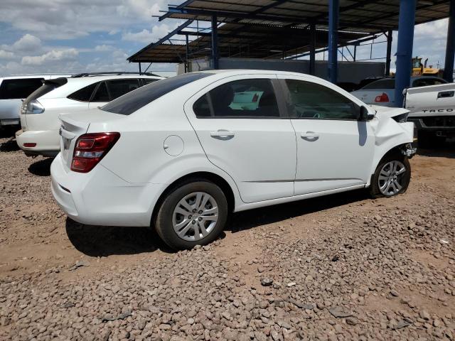 1G1JB5SH6H4174859 - 2017 CHEVROLET SONIC LS WHITE photo 3