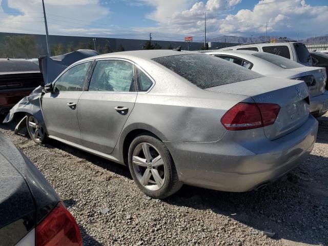 1VWBP7A32EC015110 - 2014 VOLKSWAGEN PASSAT SE GRAY photo 2