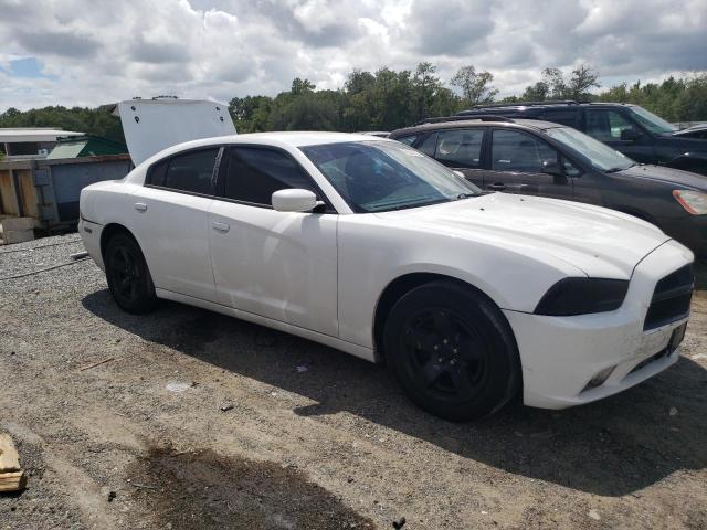 2C3CDXAT1CH154045 - 2012 DODGE CHARGER POLICE WHITE photo 4