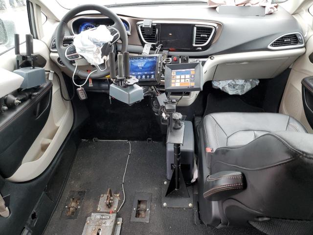 2C4RC1BGXHR759786 - 2017 CHRYSLER PACIFICA TOURING L Gümüş foto 8