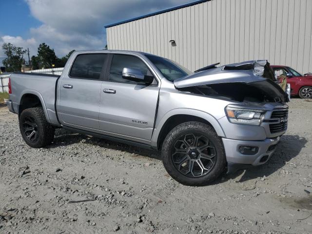 1C6SRFJT1KN911106 - 2019 RAM 1500 LARAMIE SILVER photo 4