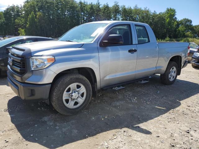 5TFRM5F1XFX084143 - 2015 TOYOTA TUNDRA DOUBLE CAB SR/SR5 SILVER photo 1
