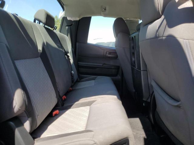 5TFRM5F1XFX084143 - 2015 TOYOTA TUNDRA DOUBLE CAB SR/SR5 SILVER photo 10