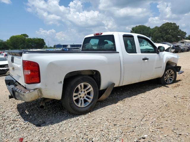 1GCRCPEX9BZ378894 - 2011 CHEVROLET SILVERADO C1500 WHITE photo 3