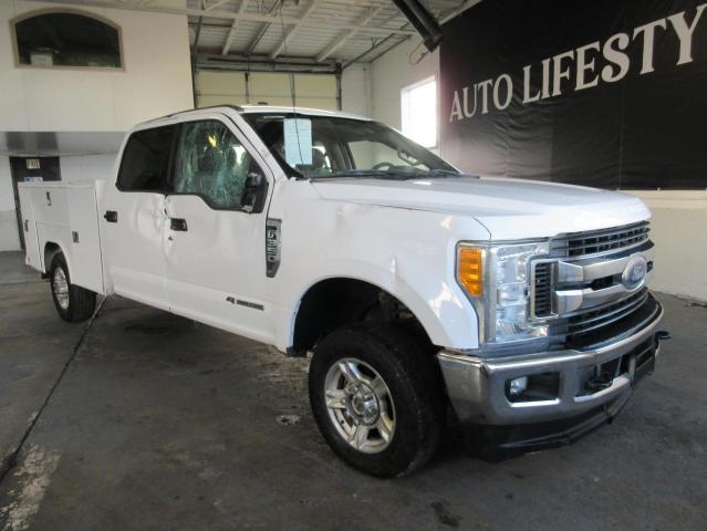 1FT8W3BT5HED00884 - 2017 FORD F350 SUPER DUTY WHITE photo 1