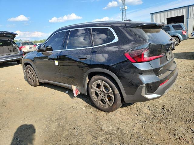 WBX73EF07P5X74790 - 2023 BMW X1 XDRIVE28I BLACK photo 2