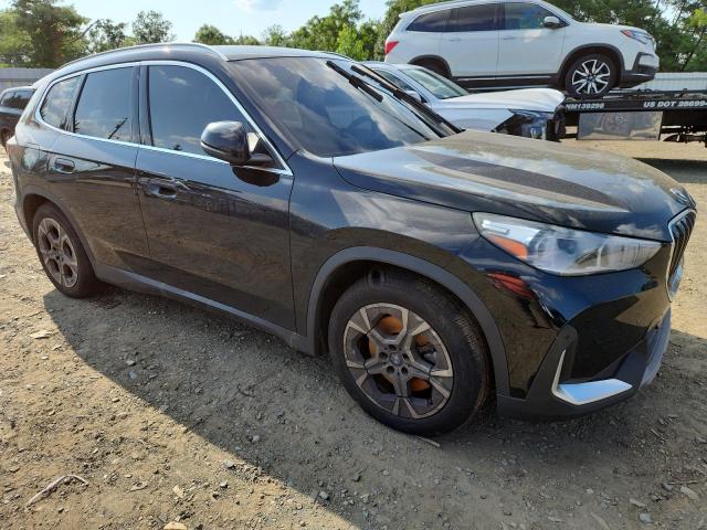 WBX73EF07P5X74790 - 2023 BMW X1 XDRIVE28I BLACK photo 4