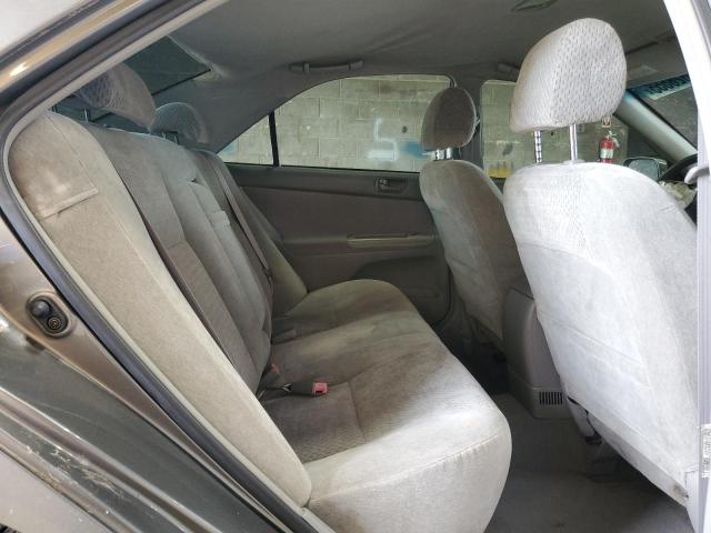 4T1BE32K42U624739 - 2002 TOYOTA CAMRY LE GRAY photo 10