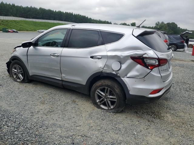 5XYZTDLB8JG539223 - 2018 HYUNDAI SANTA FE S SILVER photo 2